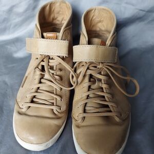 Teva Willow Chukka Tan Leather Shoes 7.5